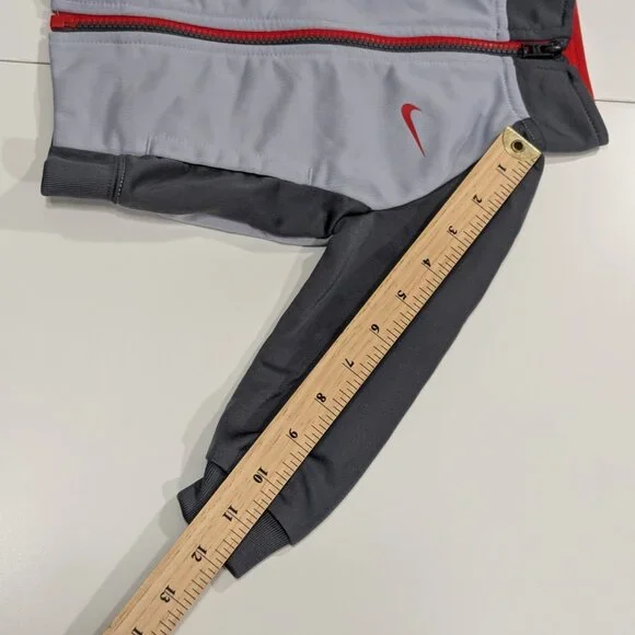 Nike Toddler 2 piece Track suite set - Jacket and Jogger - Grey - Picture 9 of 12